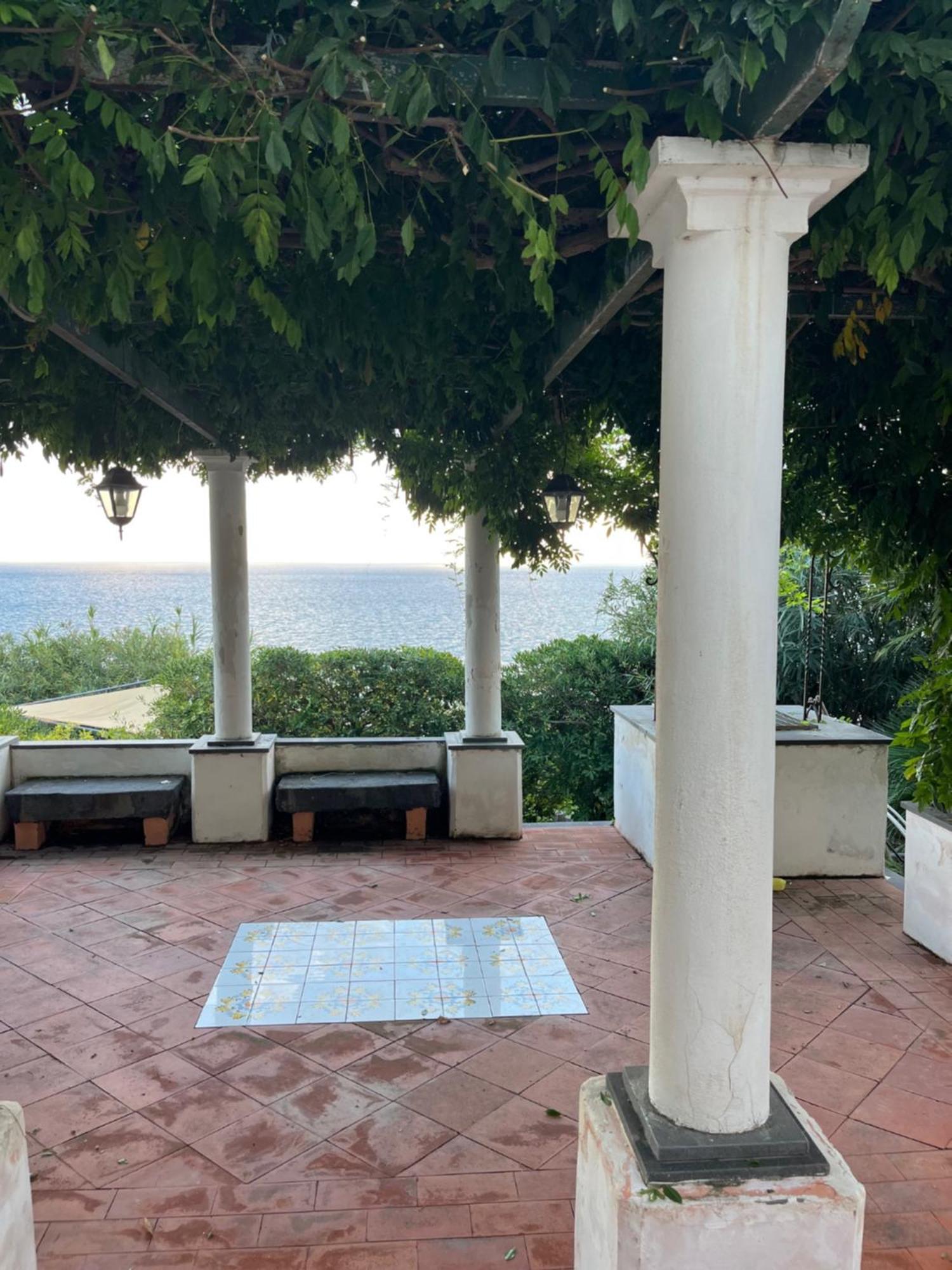 Villa Manni 普罗奇达 外观 照片